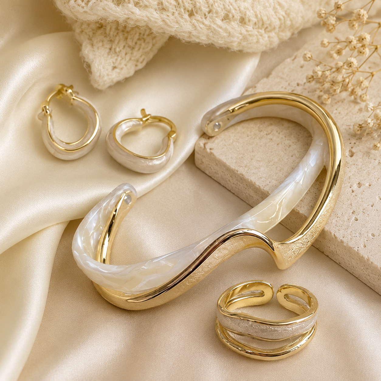 Luna White Shell Gold-Plated 3 Pieces Jewelry Set for Women | Sultan Jewelers